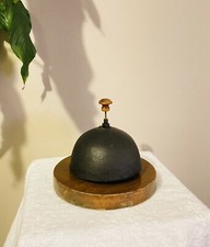 Grosse cloche de comptoir en