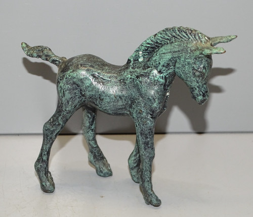 Joli petit cheval - petit,