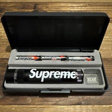 SUPREME F/W 2015 MAGLITE LED XL50 Black Brand New Box Logo Flashlight Accessory
