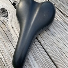 Cannondale Velo Saddle Hybrid/Road Bikes 10" by 6" Black USED
