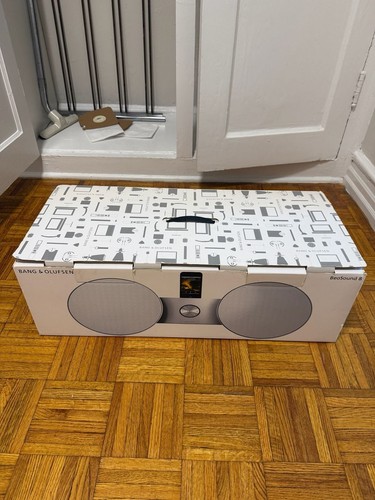 Bang olufsen beosound 8 - bang,