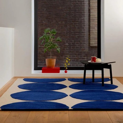 Tapis bleu premium touffeté