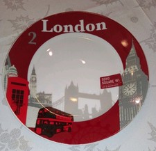 Joli assiette à Déssert