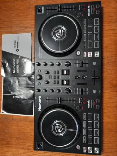 Controleur numark mixtrack - controleur,