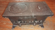 Ancienne Cuisinière en fonte