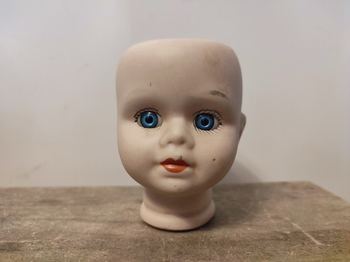Poupee ancienne belle tete - ancienne,