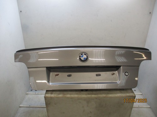 Malle hayon coffre bmw - hayon, /