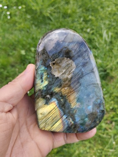 Labradorite forme libre - en,