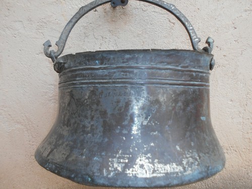 Chaudron ancien vintage - chaudron,
