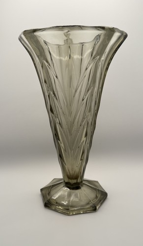 Beau vase en verre - ★★★,