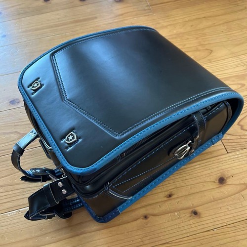 Sac dos randoseru - à,