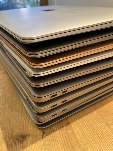 Lot macbook air - lot,