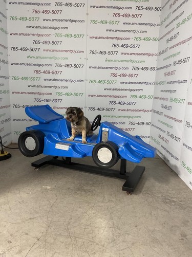 Race car kiddie ride - race,