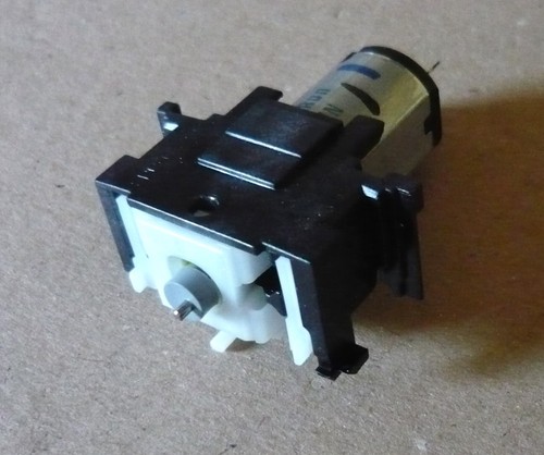 5501624 moteur rasoir braun - 5501624,