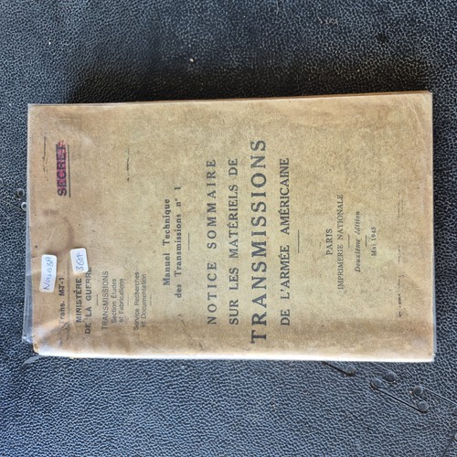 Livre militaria mai - livre,