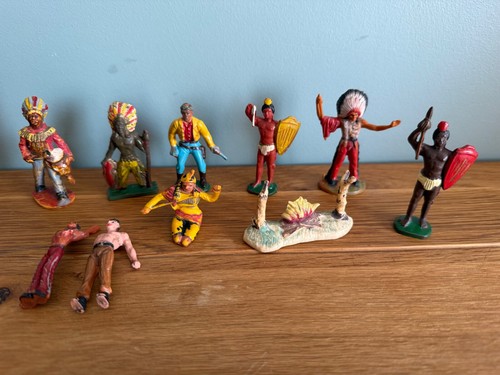Lot figurines far - lot,