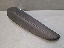 Accoudoir siège avant gauche