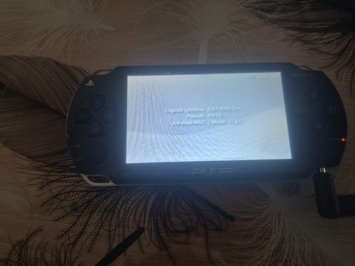 Psp 1004 noire hackée - 1004,