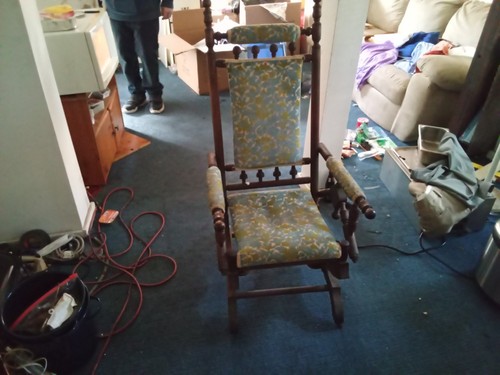 Rocking chair