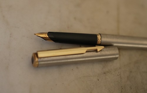 Magnifique stylo plume parker - stylo,