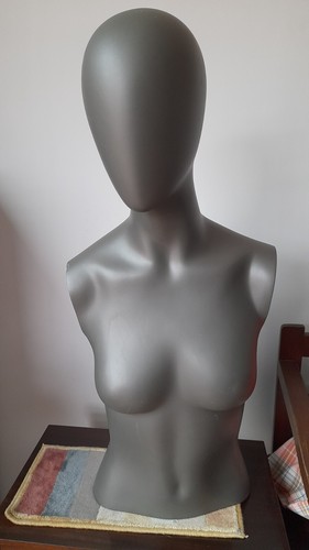Mannequin buste femme - de, avec