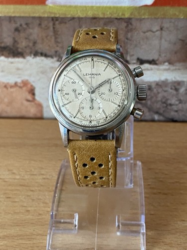 Lemania 105 chronographe