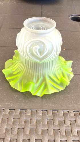 Tulipe opaline verte - verte, lampe