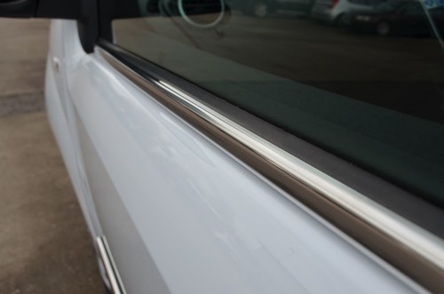 Portière chrome fenêtre - portière,