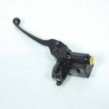 Maître cylindre frein avant