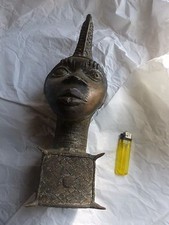 Statue en bronze art africain