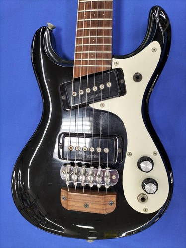Mini guitare électrique
