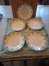 5 assiettes plates anciennes