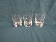 3 verres à whisky en cristal