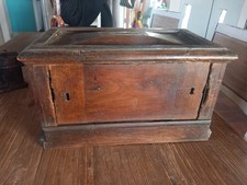 Grand tronc de donation Urne