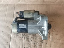 M000T86081 démarreur pour