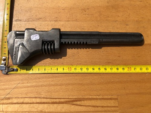 692 old tool - (n°692,