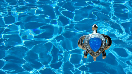 10kt blue opal turtle - 10kt,