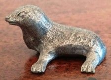 Figurine étain Michel LAUDE: OTARIE EN ETAIN MASSIF (XXeme signé)