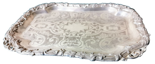 Ancien plateau rectangulaire