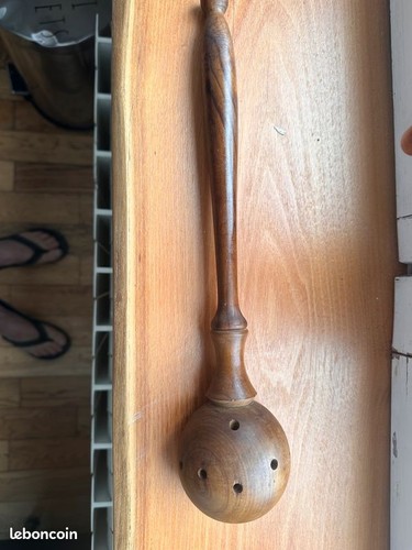 Louche percee écumoire - , bois