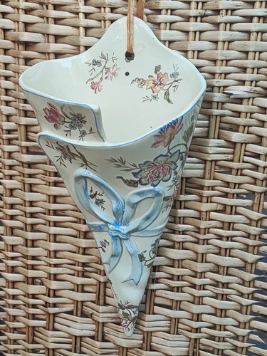 Ancienne grande bouquetière - grande,
