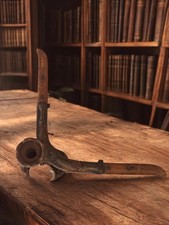 Bouchonneuse manuelle ancienne pour bouteilles de vin, vintage, collection rétro