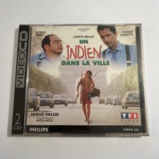 UN INDIEN DANS LA VILLE    - video cd - Philips CDI / CD-I