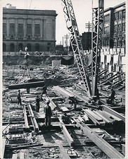 U S A c. 1950 - Construction Workers Metal Beams - GF 607