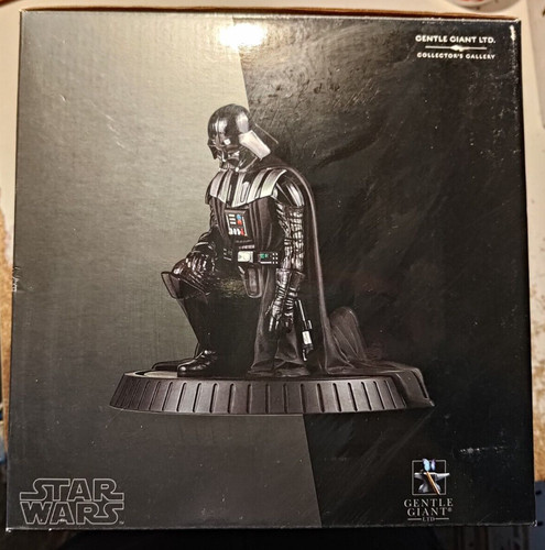 Star wars statuette - wars, collectors
