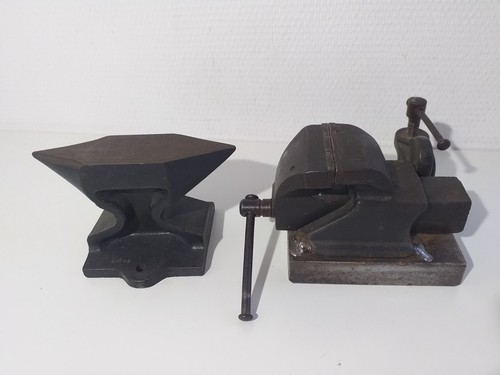 Lot petite enclume - enclume, petit