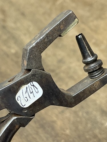 Pince cordonnier outil ancien - outil,
