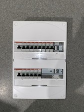 Tableau Électrique 2 Rangées 26 Modules De Marque ABB+porte Opaque