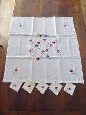 JOLIE NAPPE A THE avec 5