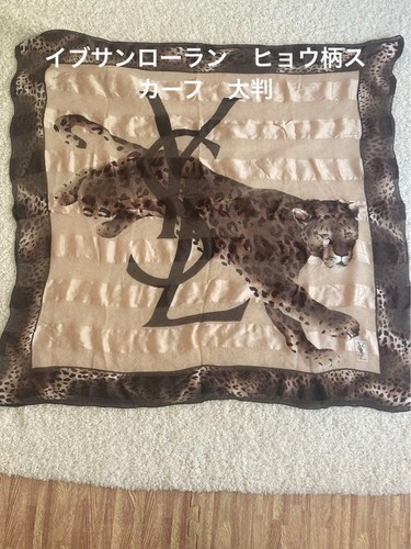 Foulard yves saint laurent - yves, en